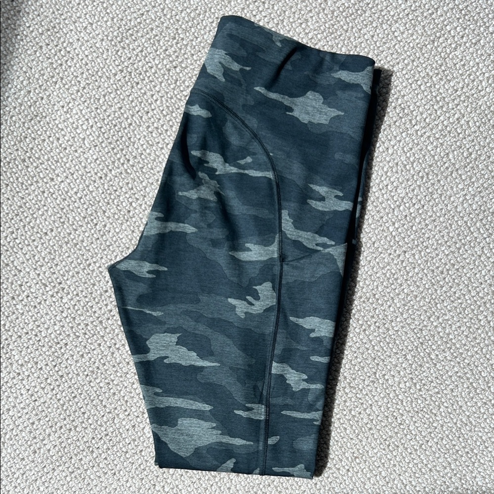 Athleta Women’s Camo Leggings - Black and Gray